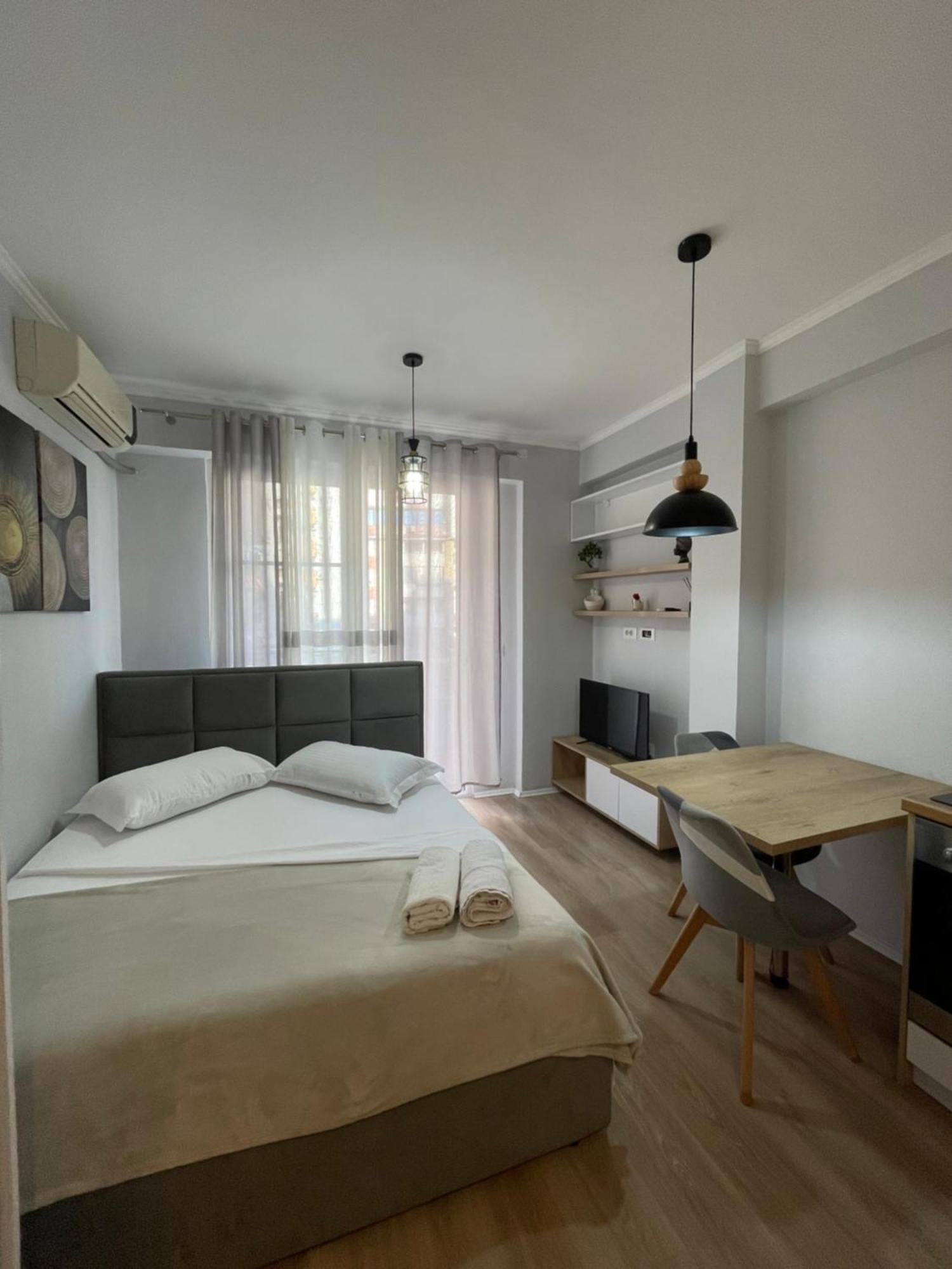 Tirana Sunshine Apartment Exteriör bild